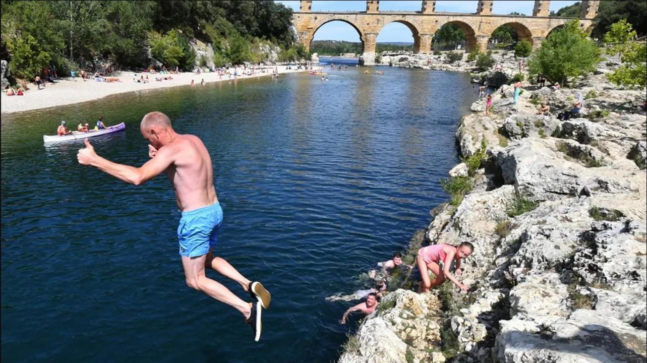 Tente Safari Au Pont Du Gard Вер-Пон-дю-Гар Экстерьер фото